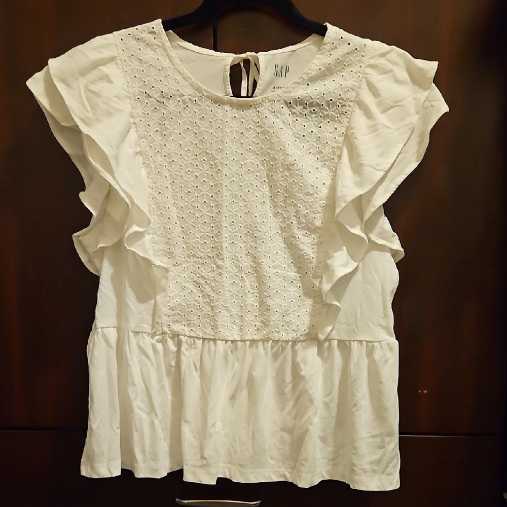 GAP Organic Cotton White Lace Flutter Sleeve Ruffled Peplum Blouse